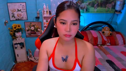 Nicole online show from January 28, 2025, 10:23 pm