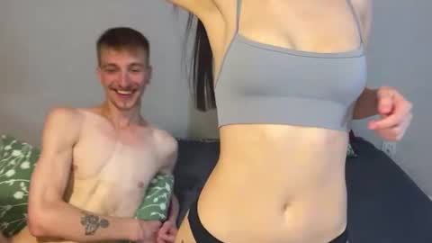 Snapshot of sweetiepipe chatting on July 17, 2026, 9:38 am Welcome to our room We are Renata21 and Bogdan 24 online show from July 17, 2026, 9:38 am