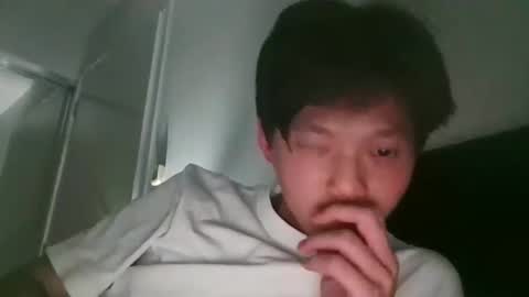 Snapshot of sweetiepuppy421 chatting on December 18, 2025, 12:00 pm sweetiepuppy421 online show from December 18, 2025, 12:00 pm