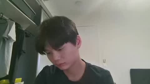 Snapshot of sweetiepuppy421 chatting on January 12, 2026, 8:19 am sweetiepuppy421 online show from January 12, 2026, 8:19 am