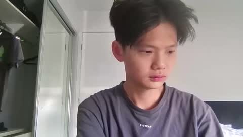 Snapshot of sweetiepuppy421 chatting on March 2, 2026, 11:22 pm sweetiepuppy421 online show from March 2, 2026, 11:22 pm