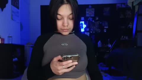 Snapshot of sweetieslikebutter chatting on July 20, 2026, 3:54 am Blu Sweets online show from July 20, 2026, 3:54 am