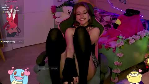 Snapshot of sweetjinks chatting on October 3, 2025, 7:38 am . Felin . online show from October 3, 2025, 7:38 am