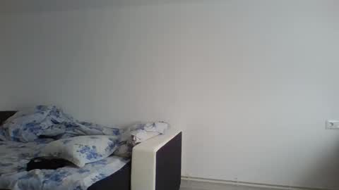 Snapshot of sweetjohnny6 chatting on February 20, 2026, 7:32 am sweetjohnny6 online show from February 20, 2026, 7:32 am