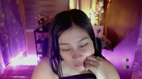 Sweet Jynn95 online show from June 19, 2026, 4:22 pm