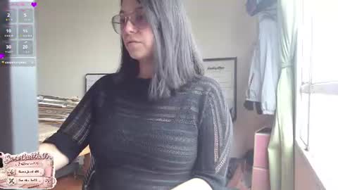 Snapshot of sweetkatthe09 chatting on July 23, 2026, 1:53 pm Katherine online show from July 23, 2026, 1:53 pm