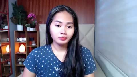   online show from September 21, 2025, 11:17 pm