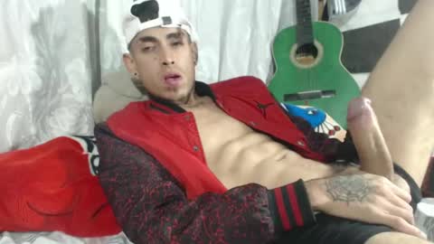 Camilo online show from February 24, 2025, 10:36 pm