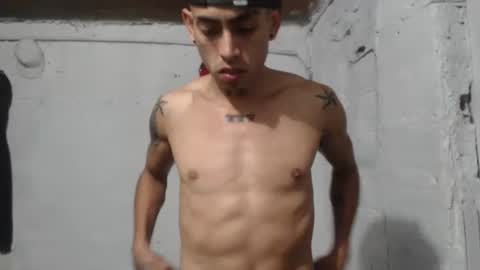 Snapshot of sweetlatinakim chatting on March 19, 2026, 10:52 am Camilo online show from March 19, 2026, 10:52 am