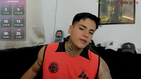 SWEETLATINBOY  online show from April 1, 2026, 11:33 am
