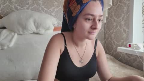 Snapshot of sweetliaison chatting on November 3, 2025, 8:48 am sweetliaison online show from November 3, 2025, 8:48 am