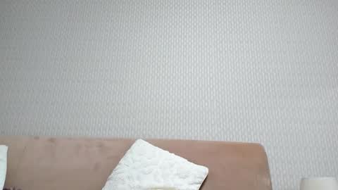 Snapshot of sweetlikecandy21 chatting on December 17, 2024, 3:06 pm sweetlikecandy21 online show from December 17, 2024, 3:06 pm