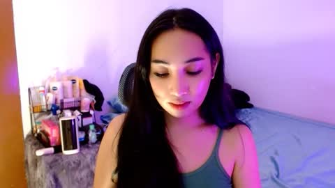 Snapshot of sweetlilly_18 chatting on November 17, 2025, 3:56 am Lilly online show from November 17, 2025, 3:56 am