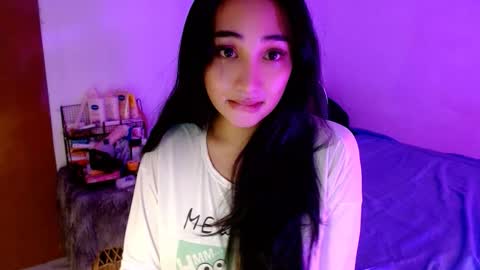 Snapshot of sweetlilly_18 chatting on November 24, 2025, 3:28 am Lilly online show from November 24, 2025, 3:28 am