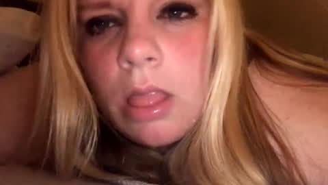 Snapshot of sweetlisa92 chatting on January 6, 2025, 2:37 am Lisa online show from January 6, 2025, 2:37 am