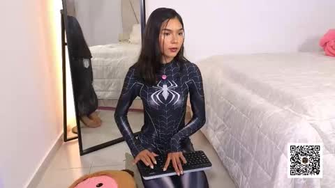 Snapshot of sweetlittlevenus chatting on September 19, 2025, 7:03 pm Venus online show from September 19, 2025, 7:03 pm