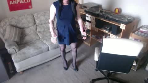 Snapshot of sweetlouise69 chatting on December 24, 2024, 2:01 pm sweetlouise69 online show from December 24, 2024, 2:01 pm