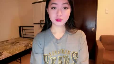 Snapshot of sweetlovepinay04 chatting on September 12, 2025, 2:00 am Zoe online show from September 12, 2025, 2:00 am