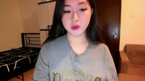 Snapshot of sweetlovepinay04 chatting on September 20, 2025, 3:02 pm Zoe online show from September 20, 2025, 3:02 pm