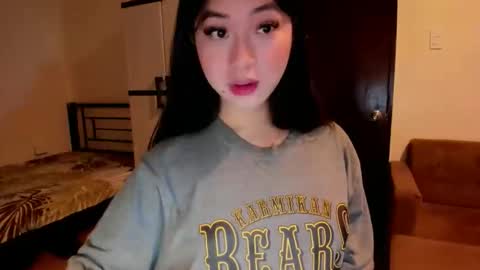 Snapshot of sweetlovepinay04 chatting on October 13, 2025, 3:39 am Zoe online show from October 13, 2025, 3:39 am