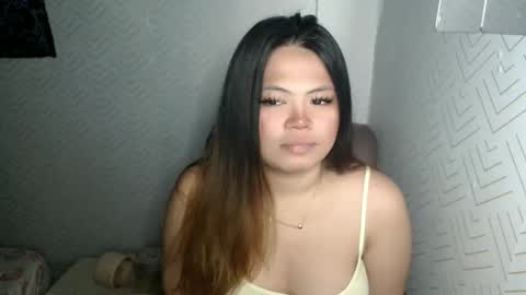 Snapshot of sweetlover_nicole chatting on June 6, 2026, 6:12 pm NICOLE online show from June 6, 2026, 6:12 pm