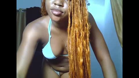 sweetmila9 online show from April 29, 2026, 6:28 am