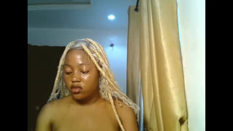 sweetmila9 online show from June 25, 2026, 9:47 am