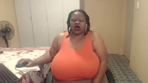 sweetnoziexxx online show from December 2, 2025, 4:18 am