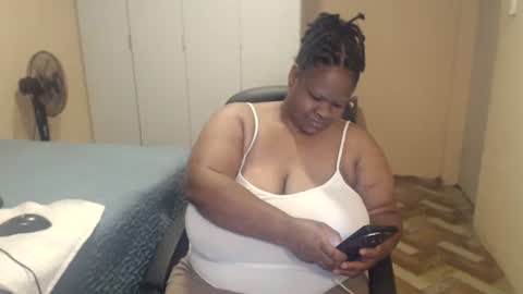 Snapshot of sweetnoziexxx chatting on May 25, 2026, 5:46 am sweetnoziexxx online show from May 25, 2026, 5:46 am