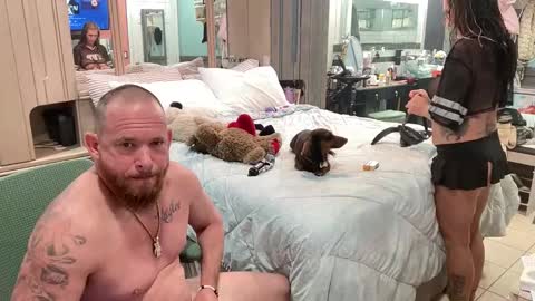 Snapshot of sweetnsexy95 chatting on November 28, 2025, 5:15 pm WeAim2PZzz online show from November 28, 2025, 5:15 pm