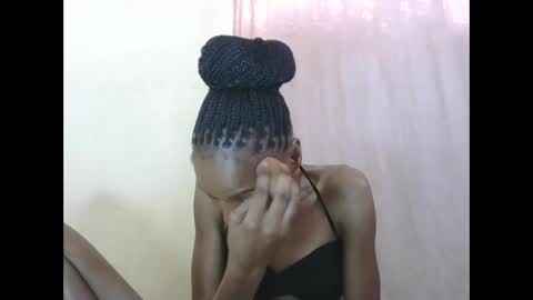 Snapshot of sweetpetite254 chatting on May 12, 2026, 6:54 am ESTHER online show from May 12, 2026, 6:54 am