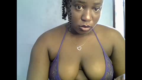 Snapshot of sweetpetitgirl chatting on June 16, 2026, 8:17 am LILY BRANDY online show from June 16, 2026, 8:17 am
