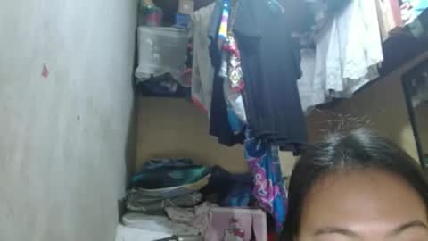 sweetpinnay online show from February 9, 2025, 7:27 am