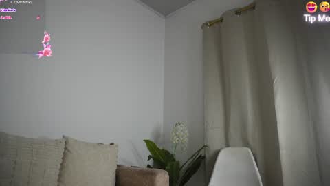 Snapshot of sweetpussyhot_ chatting on July 10, 2026, 9:23 am Hello Welcome Im here from WEDNESDAY to SUNDAY 430am to 830am and 3 to 7 timeMONDAY and TUESDAY i rest online show from July 10, 2026, 9:23 am