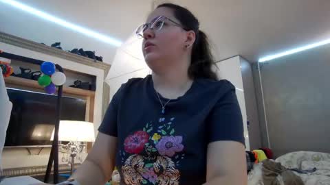 SweetRaisa online show from March 5, 2025, 10:43 pm