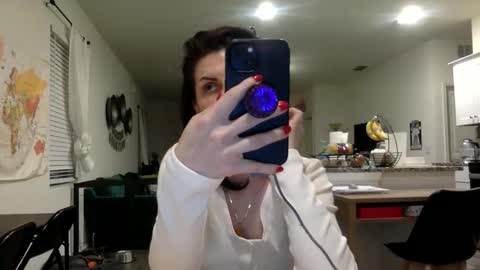 sweetriddance online show from March 11, 2026, 1:44 am