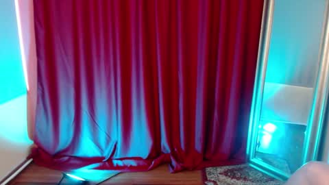 Snapshot of sweetrubiblues chatting on February 8, 2025, 7:16 pm Rubi online show from February 8, 2025, 7:16 pm