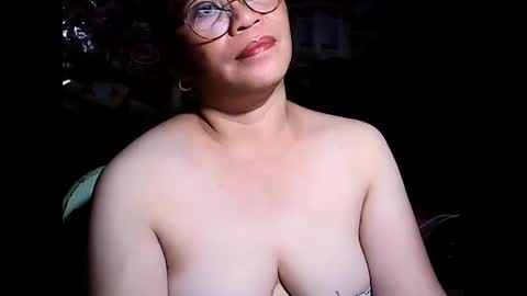 Snapshot of sweetsexyfiona431 chatting on November 22, 2025, 11:31 am sweetsexyfiona431 online show from November 22, 2025, 11:31 am