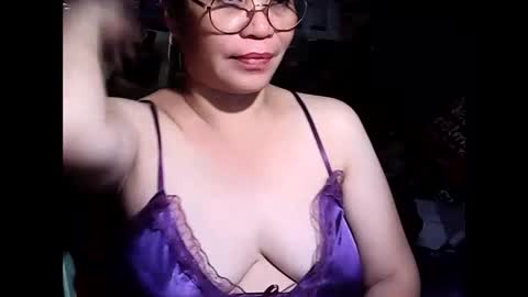 Snapshot of sweetsexyfiona431 chatting on January 6, 2026, 2:10 pm sweetsexyfiona431 online show from January 6, 2026, 2:10 pm