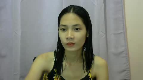 Mia online show from December 19, 2024, 9:07 am