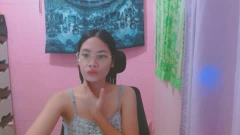 Snapshot of sweetsexygirl20 chatting on July 1, 2026, 5:31 am Mia online show from July 1, 2026, 5:31 am