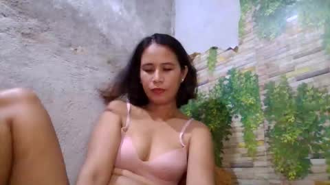 Snapshot of sweetsexylyn chatting on May 11, 2026, 1:11 am sweetsexylyn online show from May 11, 2026, 1:11 am