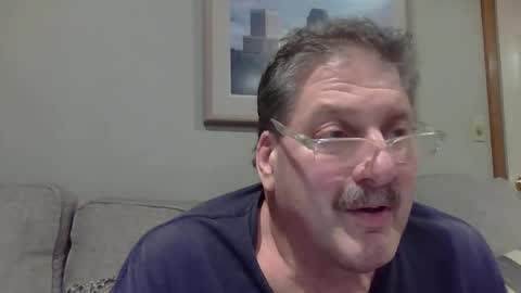 Snapshot of sweetsforu326 chatting on January 1, 2025, 9:52 pm sweetbrowneyes623 online show from January 1, 2025, 9:52 pm