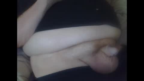 Snapshot of sweetsforu326 chatting on September 17, 2025, 11:23 am sweetbrowneyes623 online show from September 17, 2025, 11:23 am