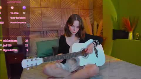 Snapshot of sweetshy_ chatting on September 21, 2025, 1:46 pm Alice online show from September 21, 2025, 1:46 pm