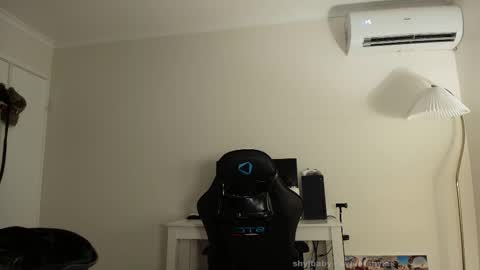 Shyla Jay online show from March 14, 2026, 4:29 am