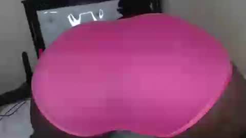 Snapshot of sweetslyvie chatting on July 16, 2026, 4:07 am sweetslyvie online show from July 16, 2026, 4:07 am
