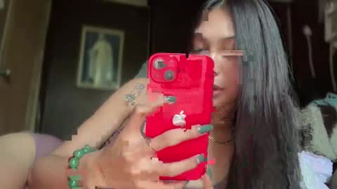 Snapshot of sweetstares chatting on October 28, 2025, 3:10 am yanny online show from October 28, 2025, 3:10 am