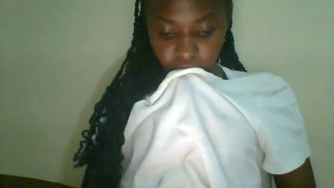 sweett_kimmie online show from May 23, 2026, 7:51 pm