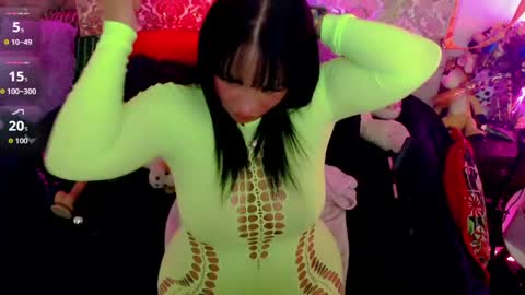 martina online show from April 30, 2026, 10:25 pm